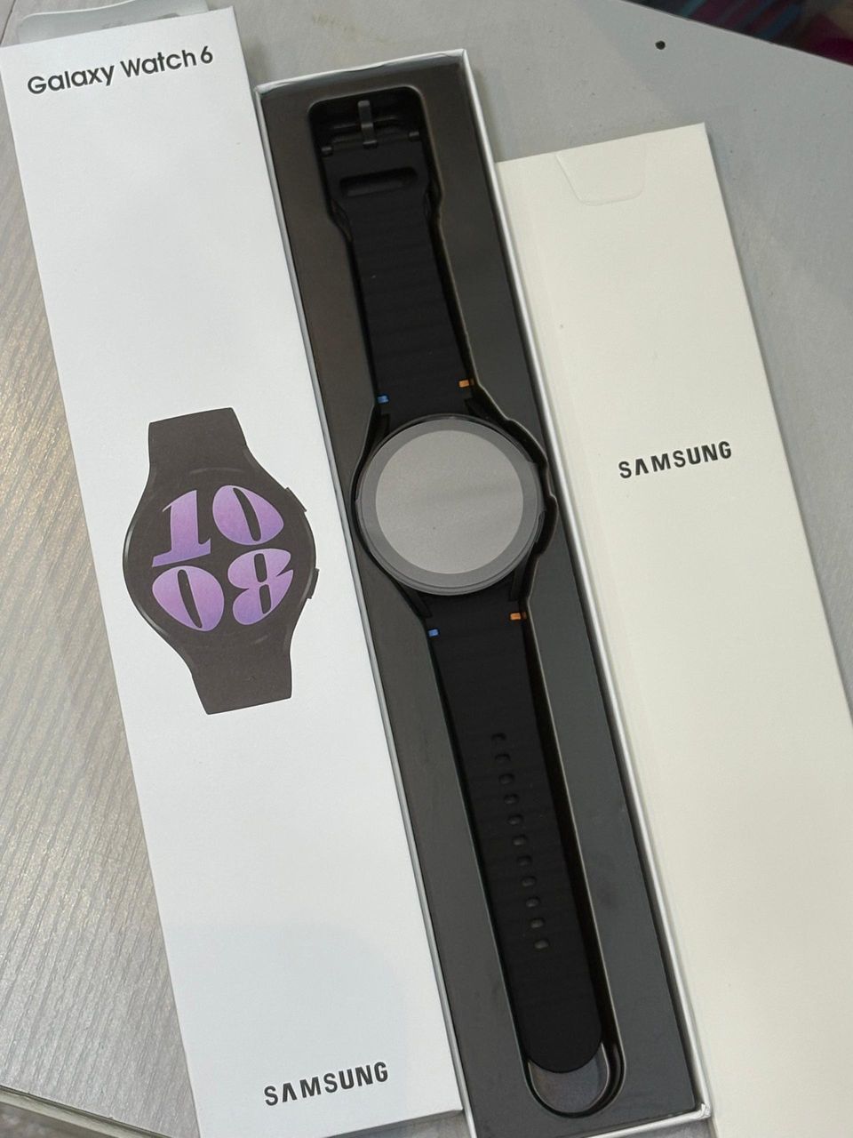 Samsung Galaxy Watch 6 – Smartwatch with Sleek Design, Powerful Features & Health Tracking